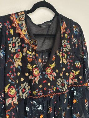 Zara Woman Black Embroidered Mesh Peasant Top Floral Tassel Boho S